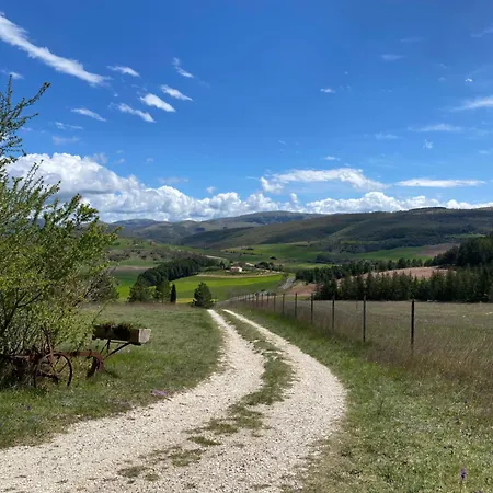 Ricciano Nyaraló Foligno